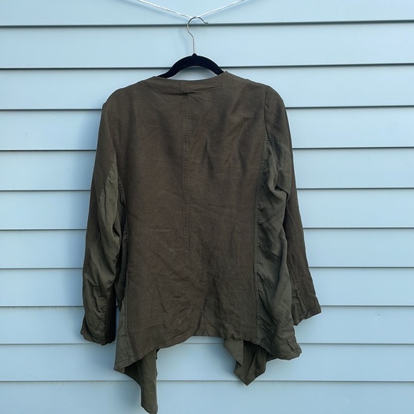 Green Jacket - Picture 3 of 3